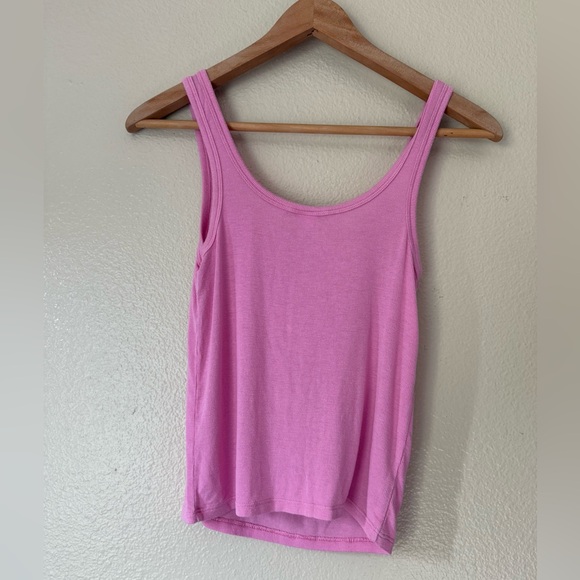 VS Tank - Picture 2 of 3